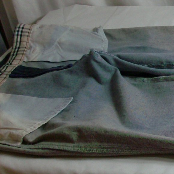 Burberry Jean with Nova Check leg trim.  Size 10.  Never worn, tags attached - Picture 9 of 10